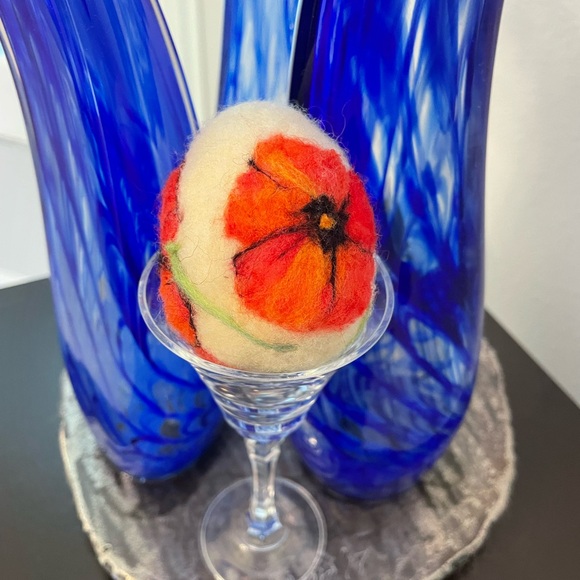 Hand crafted custom order needle felted eggs - Picture 4 of 16